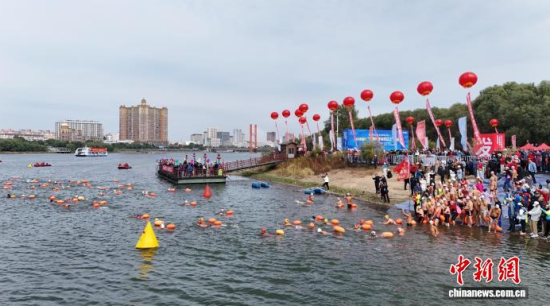 ��ӬF(xi��n)������Ӿʿ��������ˮ����ʯ���� �z