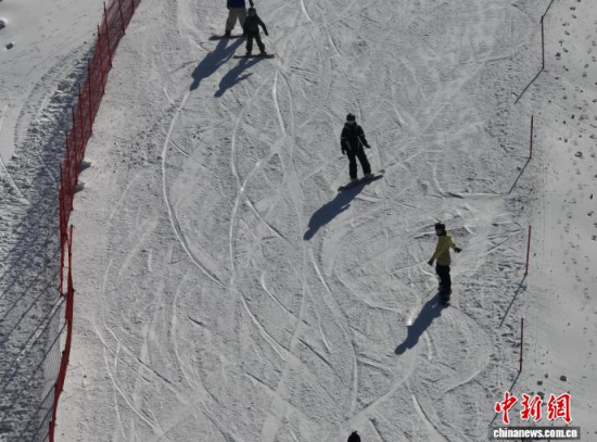 ��ѩ�ۺ�����ѩ���w򞼪����ѩ�����׻������������ѩ�����D