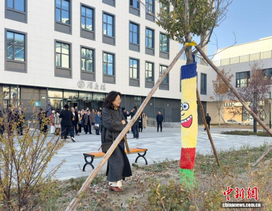 10��23���������L������W���o�䴩�������������� �z