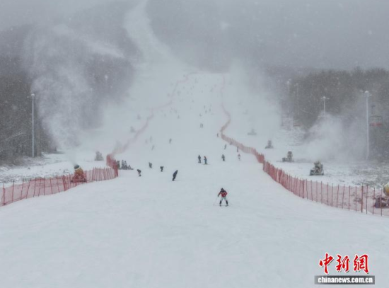 ��ѩ�ۺ�����ѩ�����Y�G���������б�ѩԇ�^(q��)�����ѩ�����D