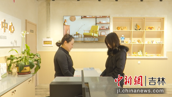 �οͷ���(w��)�������ڽӴ��ο��������hί������/���D