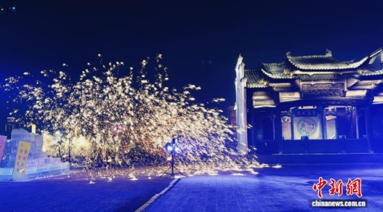 �����д����ϵ���Ļ��w��������ʯ���� �z