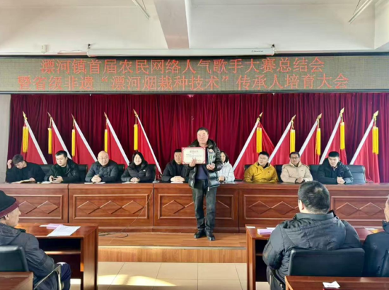 ���(d��ng)�F(xi��n)��(ch��ng)�� �Ժ���ί���������D