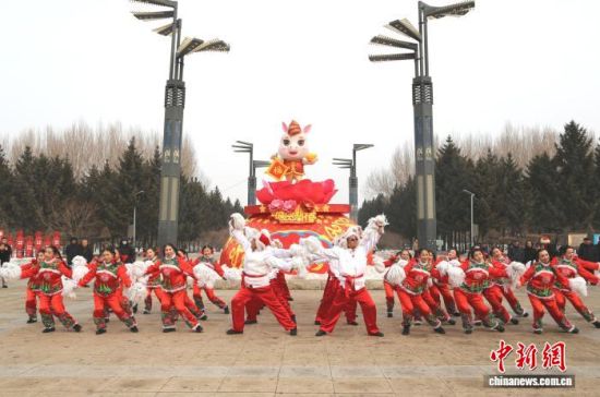 2��10�������ڼ����L�����ݖ|���������w�� �z